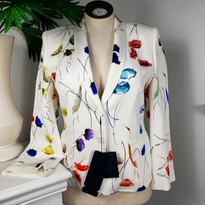 Escada White w/ Bright Floral  & Sequin details. Pockets 40/10 Feminine Medium